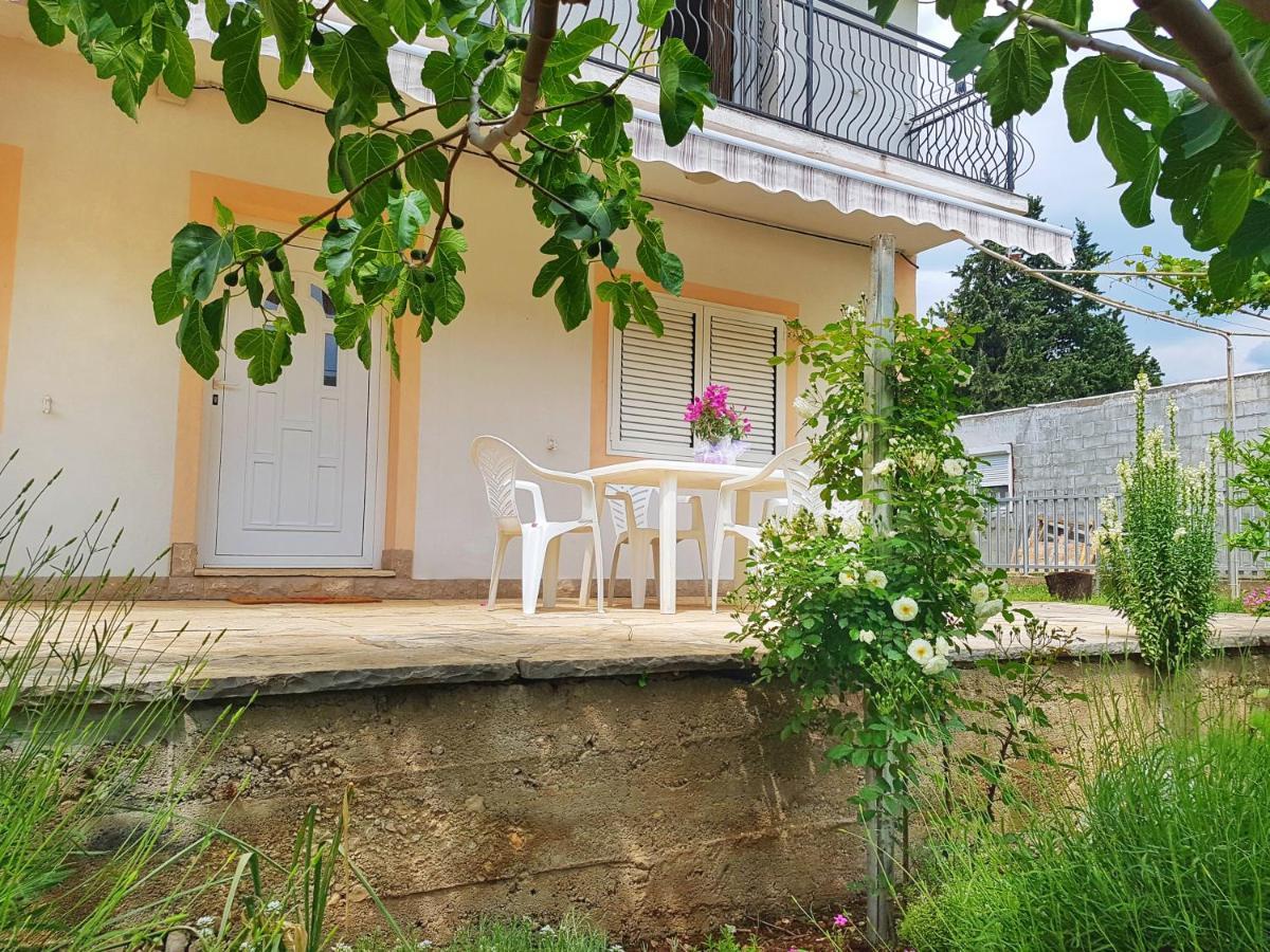 Apartmani Mlinar Gornji Karin Zewnętrze zdjęcie