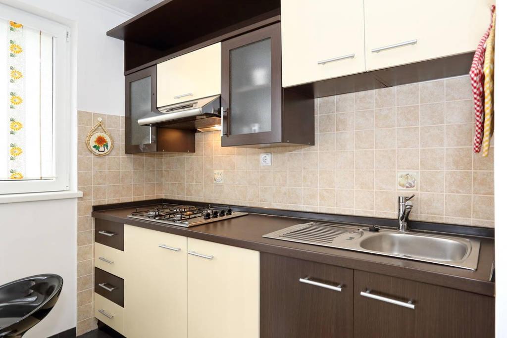Apartmani Mlinar Gornji Karin Zewnętrze zdjęcie